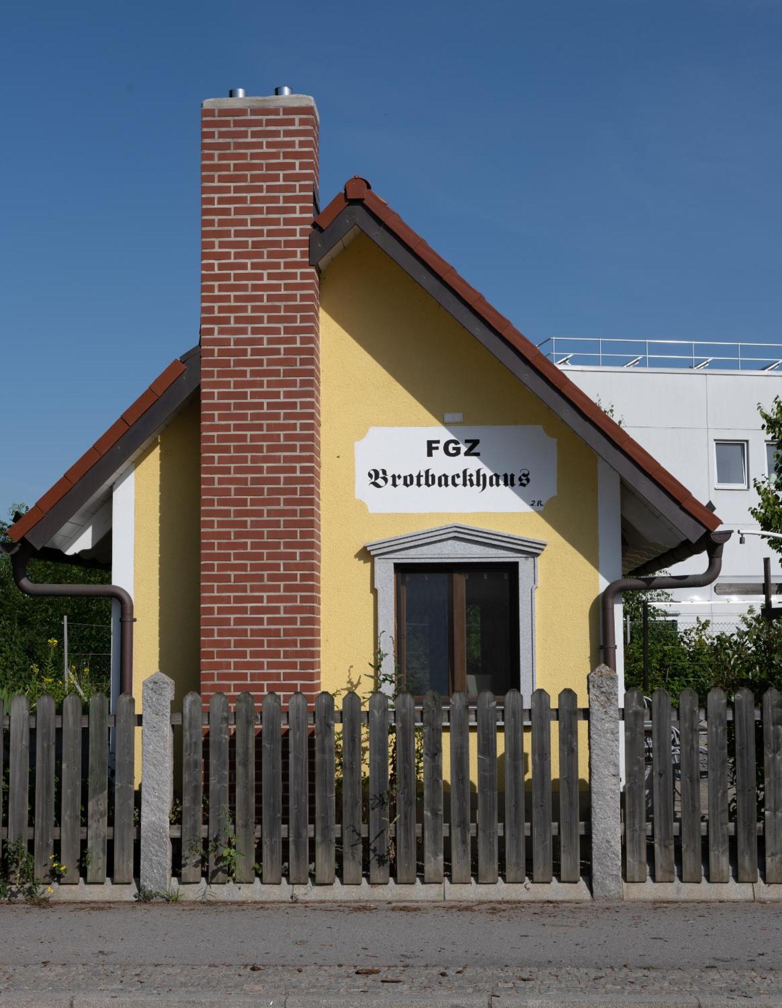 Hotel Haslbach Fgz Zeitlarn Exterior photo