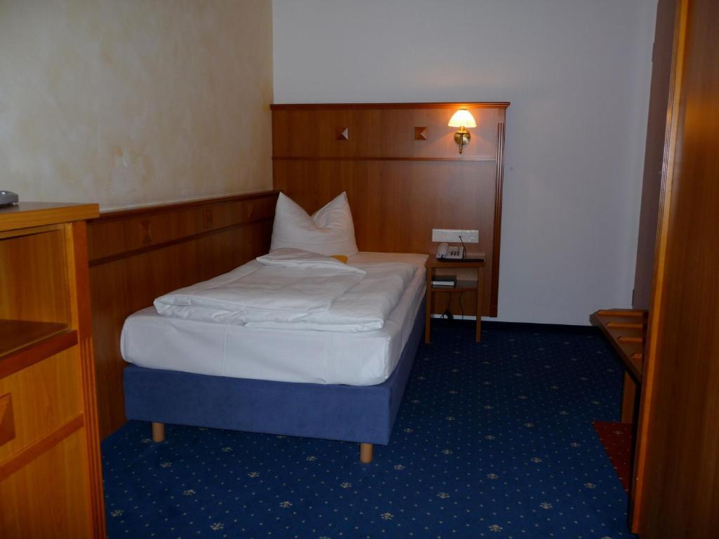 Hotel Haslbach Fgz Zeitlarn Room photo