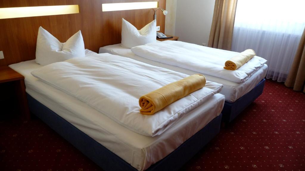 Hotel Haslbach Fgz Zeitlarn Room photo